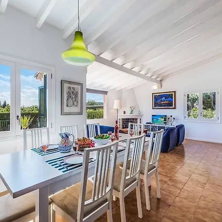 Patricia Impressive Garden To Enjoy With The Family By Renthousing Apartamento Pollensa