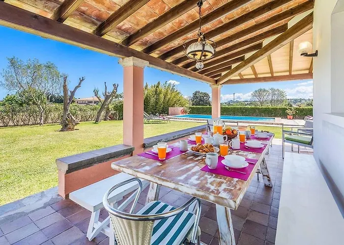 Appartement Patricia Impressive Garden To Enjoy With The Family By Renthousing Pollença