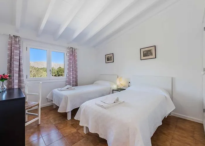 Patricia Impressive Garden To Enjoy With The Family By Renthousing Pollença