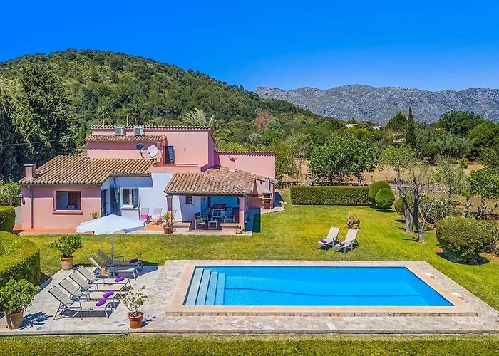 Appartement Patricia Impressive Garden To Enjoy With The Family By Renthousing