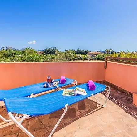 Апартаменты Patricia Impressive Garden To Enjoy With The Family By Renthousing *