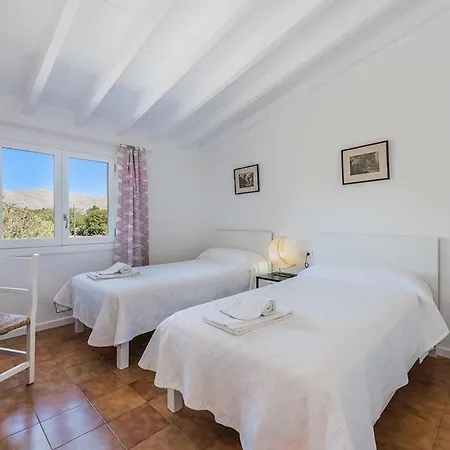 Patricia Impressive Garden To Enjoy With The Family By Renthousing Pollenca