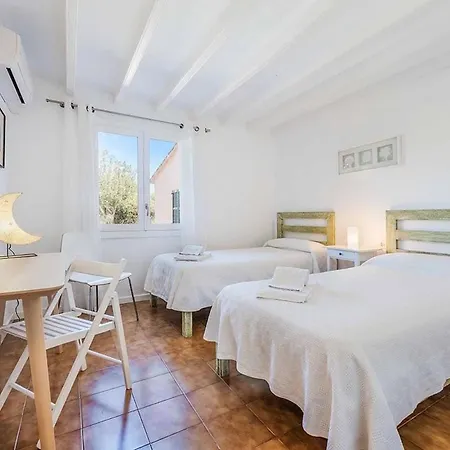 Apartment Patricia Impressive Garden To Enjoy With The Family By Renthousing Pollenca